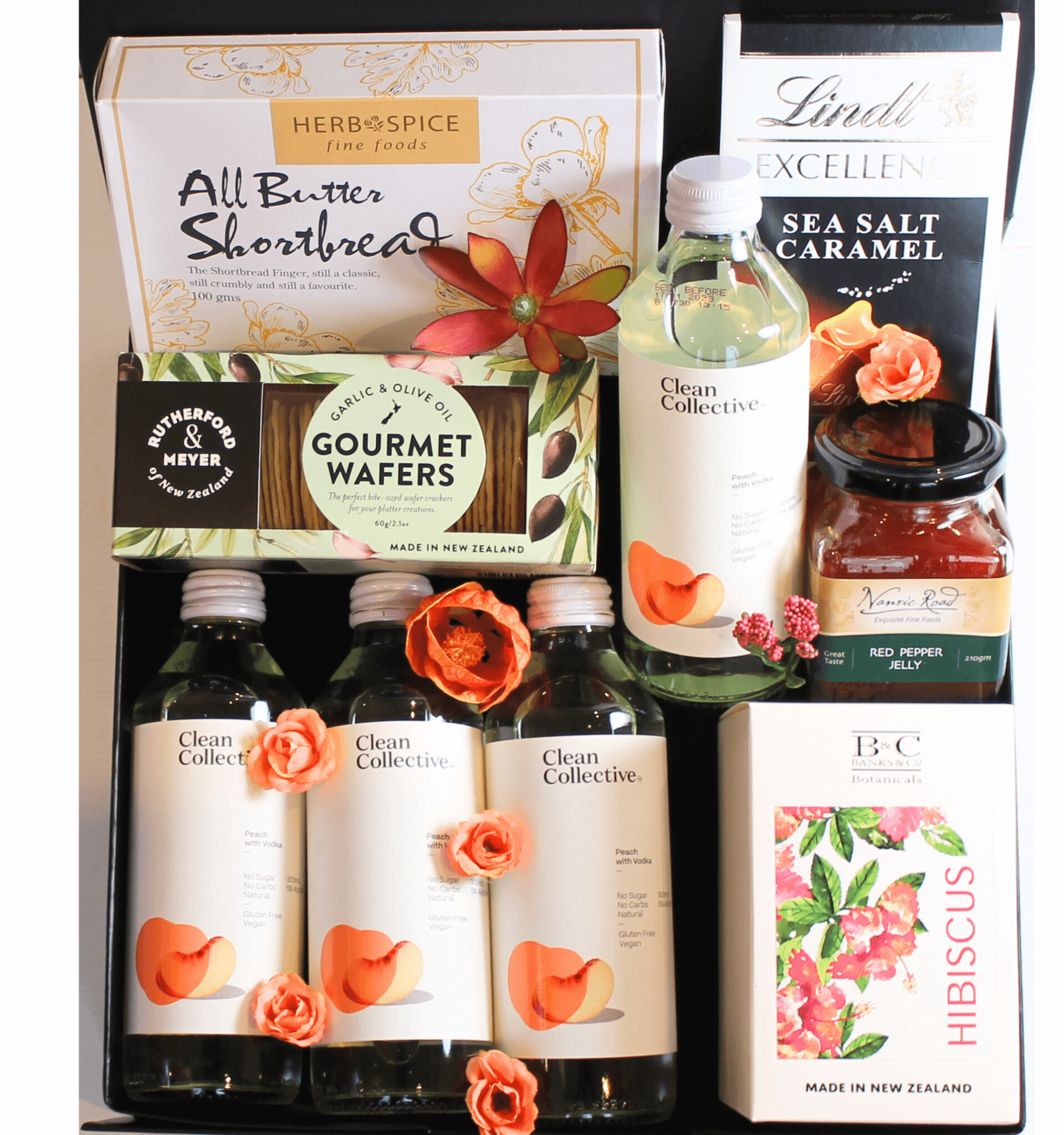 Kiwiana Gift Box - New Zealand Delivery | Porirua Gift Baskets – Fox Road  Flowers & Gift Boxes